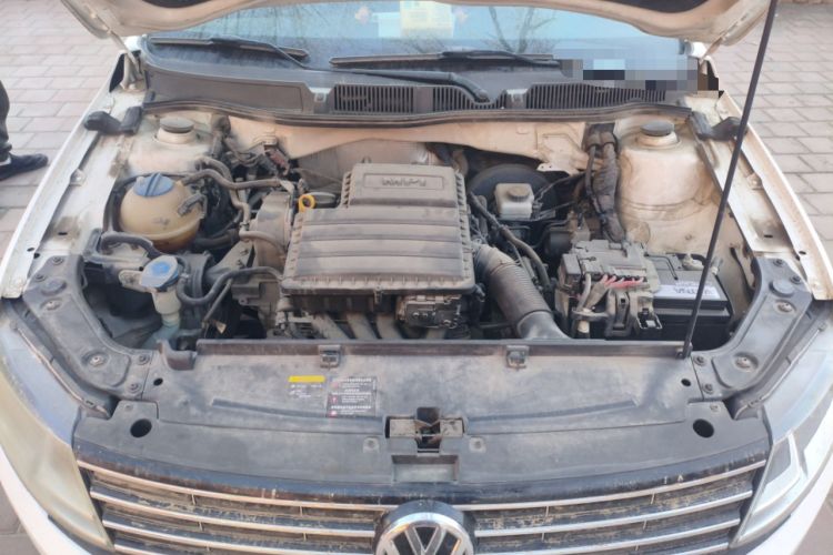 Used Volkswagen Lavida 2017 1.6L Automatic Comfort Edition Engine Bay