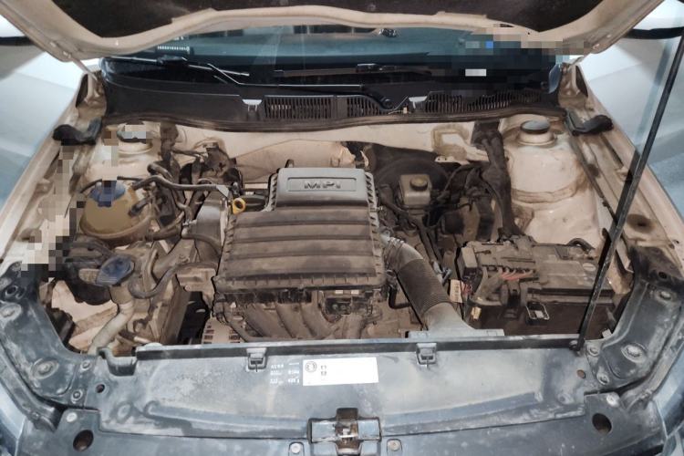 Used Volkswagen Lavida 2017 1.6L Automatic Comfort Edition Engine Bay