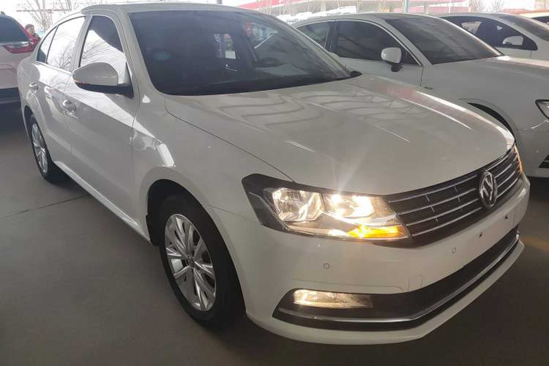 Used Volkswagen Lavida 2017 1.6L Manual Comfort Edition Exterior 1