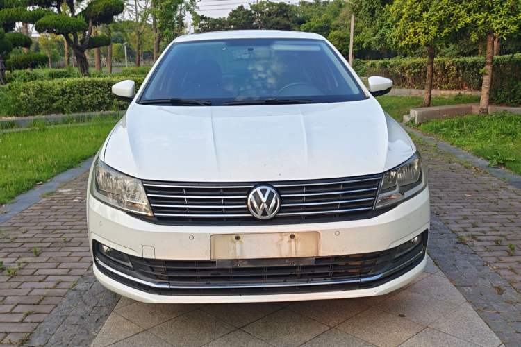 Used Volkswagen Lavida 2017 1.6L Automatic Comfort Edition Exterior 1
