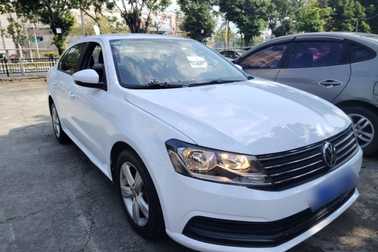 Used Volkswagen Lavida 2017 1.6L Automatic Fashion Edition Exterior 1