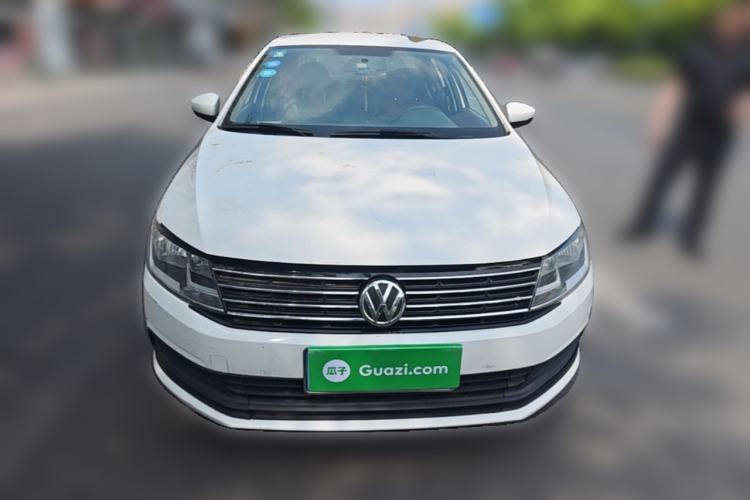 Used Volkswagen Lavida 2017 1.6L Manual Fashion Edition Exterior 1