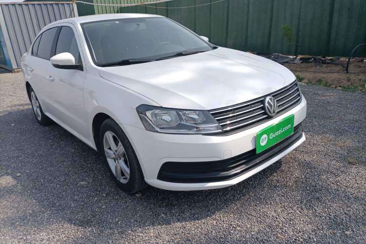 Used Volkswagen Lavida 2017 1.6L Automatic Fashion Edition Exterior 1