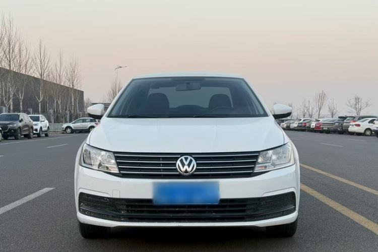 Used Volkswagen Lavida 2017 1.6L Automatic Fashion Edition Exterior 11