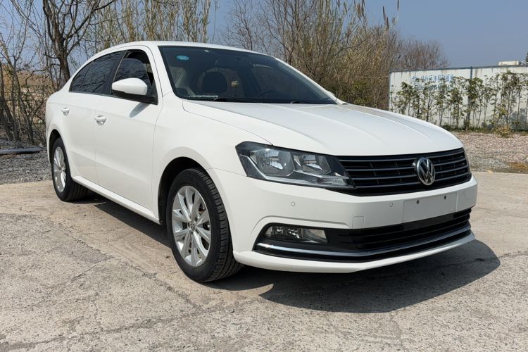 Used Volkswagen Lavida 2017 1.6L Automatic Comfort Edition Exterior 2