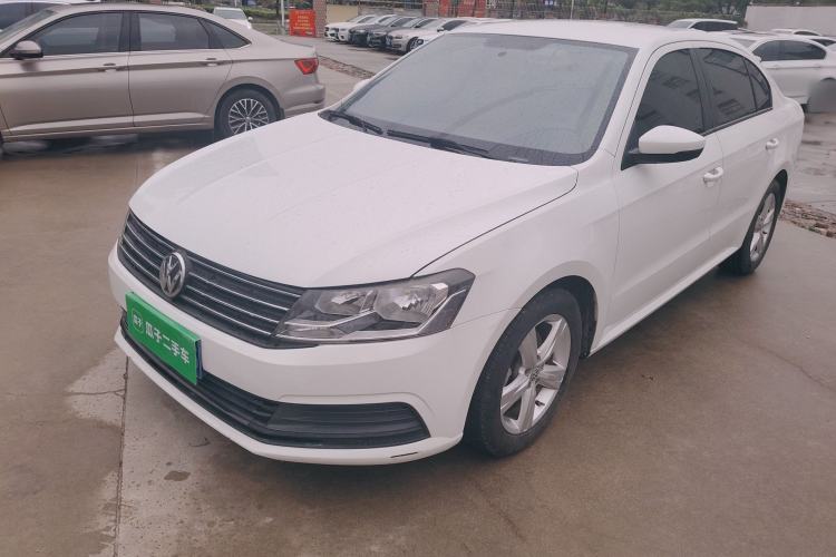 Used Volkswagen Lavida 2017 1.6L Automatic Fashion Edition Exterior 3