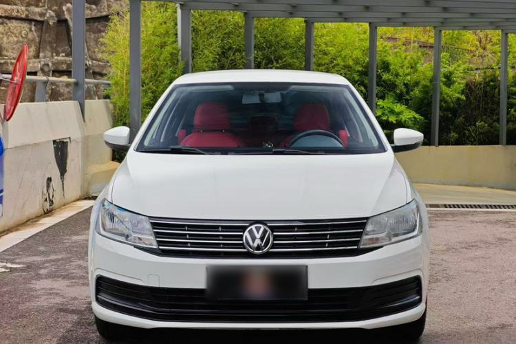 Used Volkswagen Lavida 2017 1.6L Automatic Fashion Edition Exterior 3