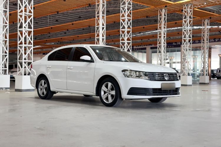 Used Volkswagen Lavida 2017 1.6L Automatic Fashion Edition Exterior 7