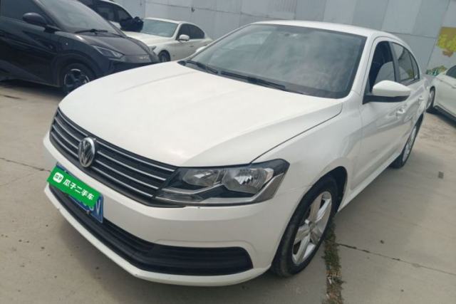 Ojetý Volkswagen Lavida 2017 1.6L Manual Fashion Edition