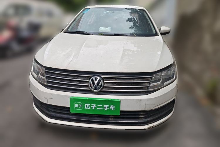 Used Volkswagen Lavida 2017 1.6L Manual Fashion Edition Front