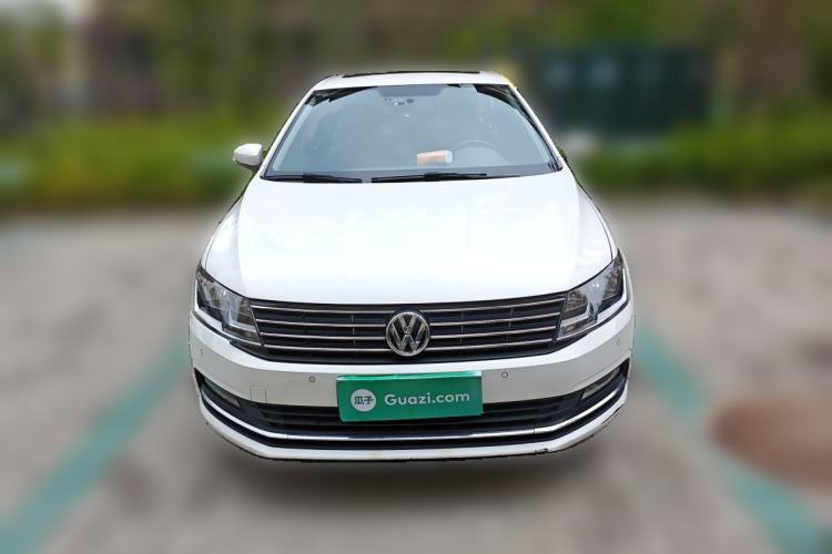 Used Volkswagen Lavida 2017 1.6L Automatic Comfort Edition Front