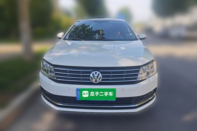 Used Volkswagen Lavida 2017 1.6L Automatic Comfort Edition Front