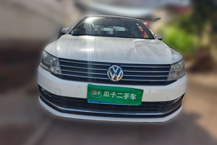 Used Volkswagen Lavida 2017 1.6L Automatic Comfort Edition Front