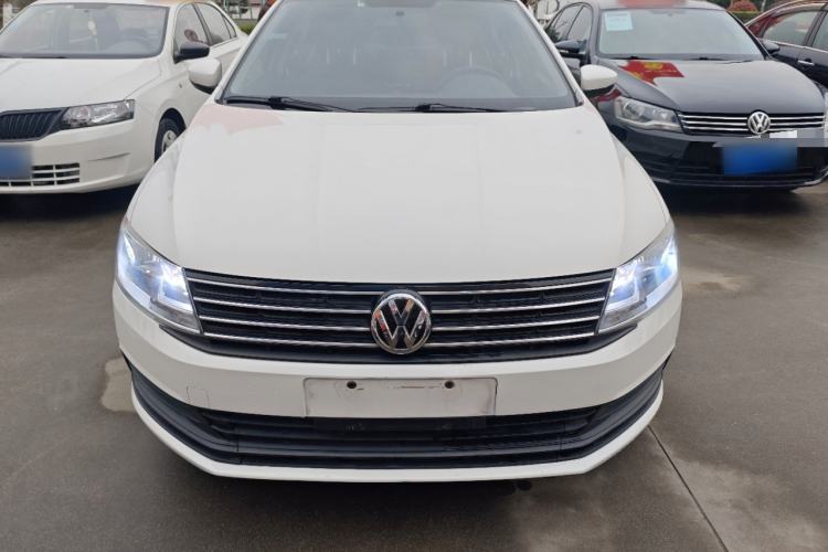 Used Volkswagen Lavida 2017 1.6L Automatic Fashion Edition Front