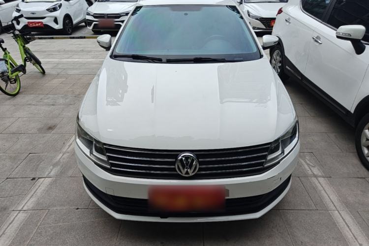 Used Volkswagen Lavida 2017 1.6L Manual Fashion Edition Front