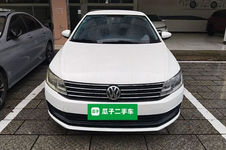 Used Volkswagen Lavida 2017 1.6L Automatic Fashion Edition Front