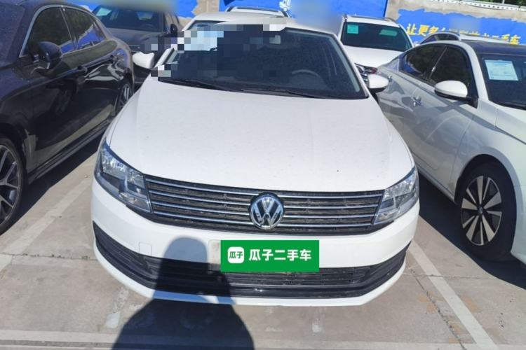 Used Volkswagen Lavida 2017 1.6L Automatic Fashion Edition Front