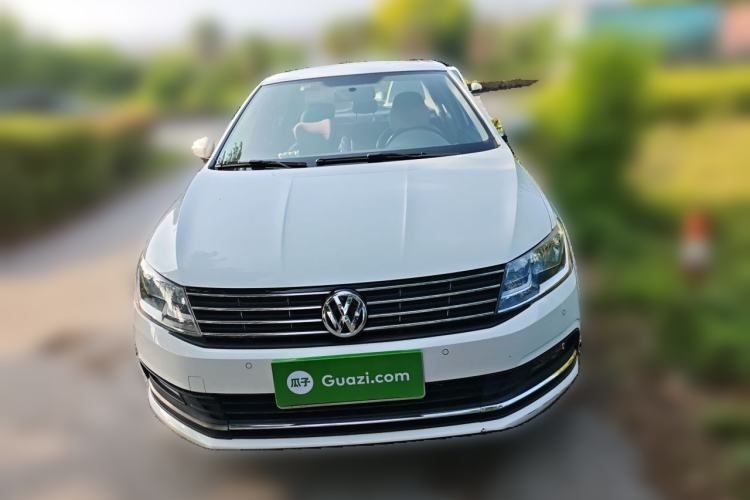 Used Volkswagen Lavida 2017 1.6L Automatic Comfort Edition Front