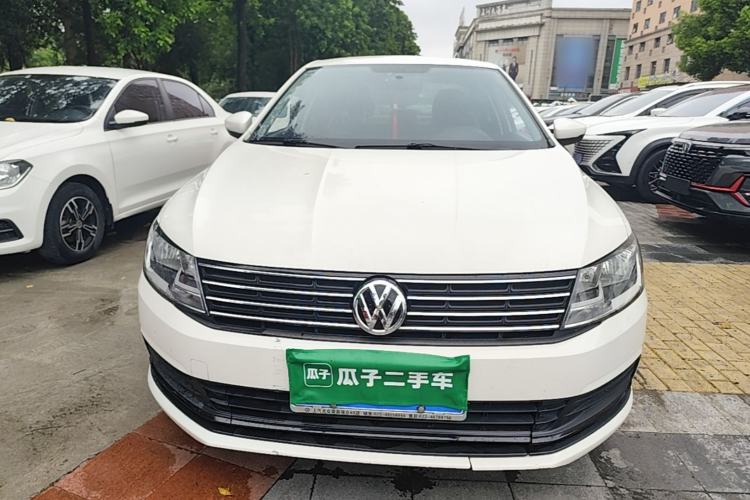 Used Volkswagen Lavida 2017 1.6L Automatic Fashion Edition Front