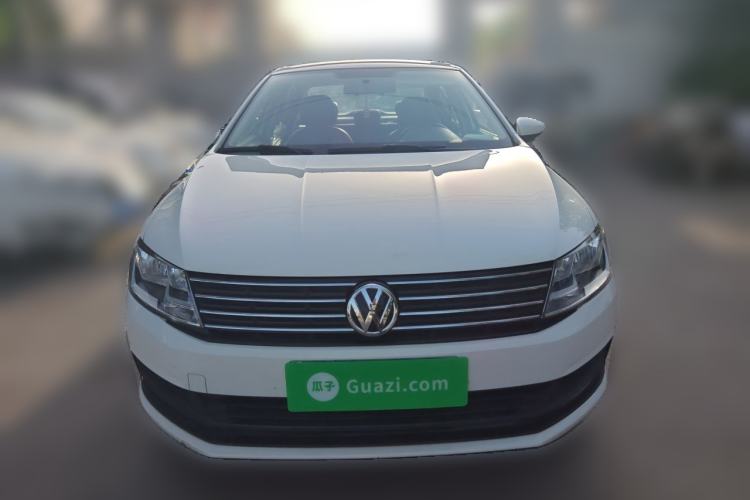 Used Volkswagen Lavida 2017 1.6L Manual Fashion Edition Front