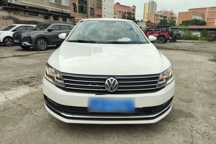 Used Volkswagen Lavida 2017 1.6L Automatic Comfort Edition Front