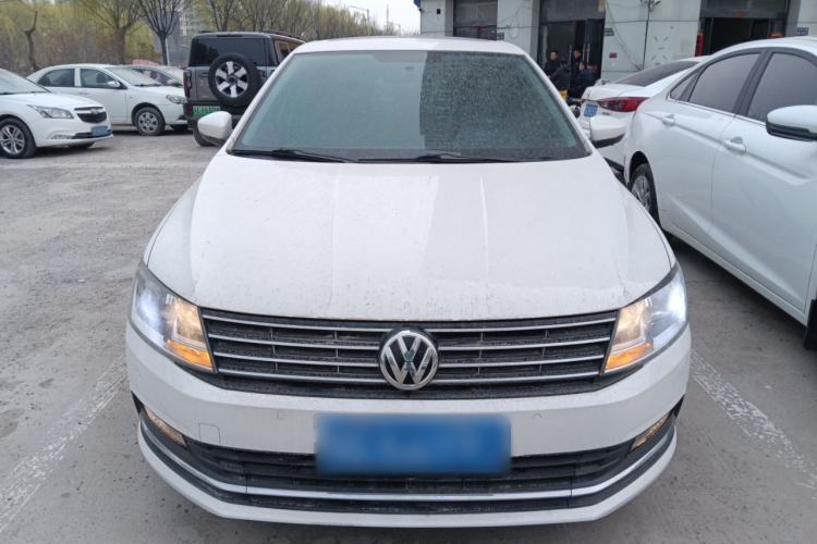 Used Volkswagen Lavida 2017 1.6L Automatic Comfort Edition Front