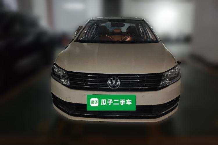 Used Volkswagen Lavida 2017 1.6L Automatic Comfort Edition Front
