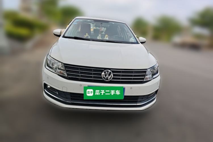 Used Volkswagen Lavida 2017 1.6L Manual Comfort Edition Front