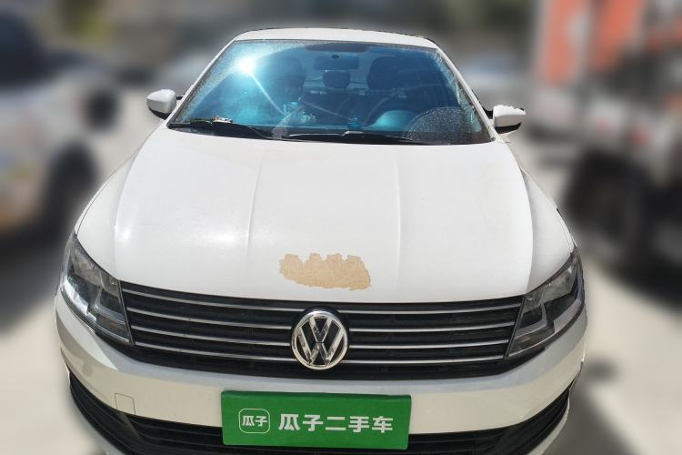 Used Volkswagen Lavida 2017 1.6L Manual Fashion Edition Front