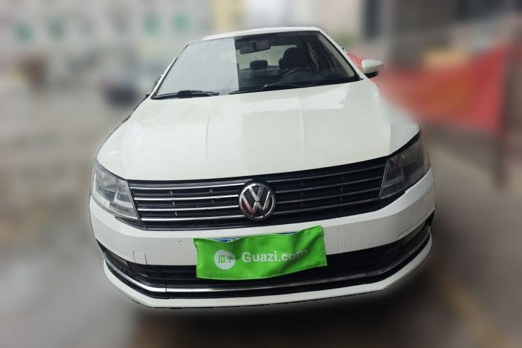 Used Volkswagen Lavida 2017 1.6L Manual Comfort Edition Front