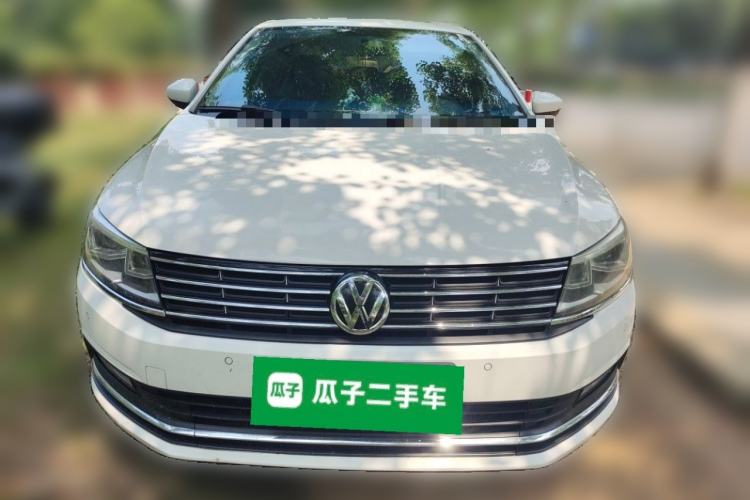 Used Volkswagen Lavida 2017 1.6L Automatic Comfort Edition Front