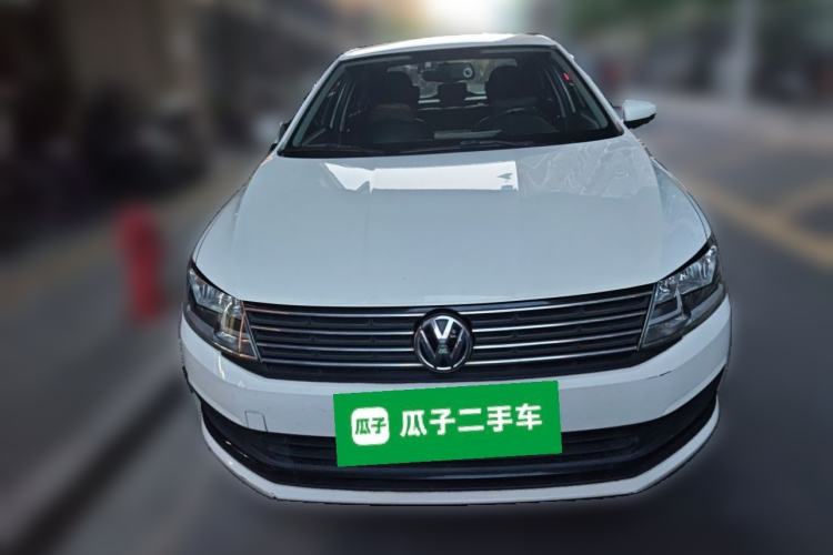 Used Volkswagen Lavida 2017 1.6L Manual Fashion Edition Front