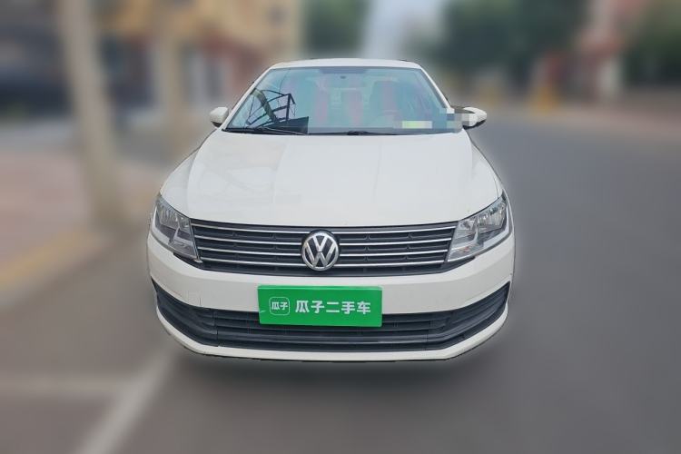 Used Volkswagen Lavida 2017 1.6L Manual Fashion Edition Front