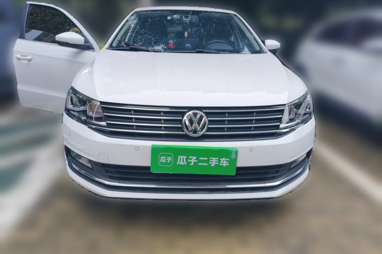 Used Volkswagen Lavida 2017 1.6L Automatic Comfort Edition Front