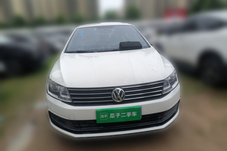 Used Volkswagen Lavida 2017 1.6L Manual Fashion Edition Front