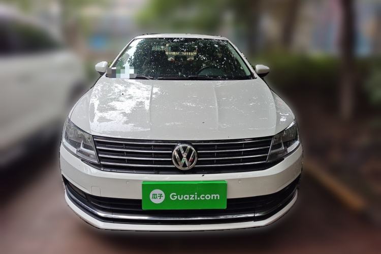 Used Volkswagen Lavida 2017 1.6L Automatic Comfort Edition Front