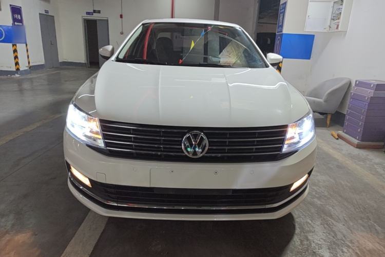 Used Volkswagen Lavida 2017 230TSI DSG Comfort Edition Front