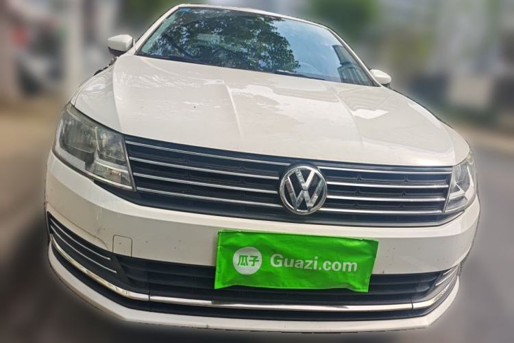 Used Volkswagen Lavida 2017 1.6L Manual Fashion Edition Front