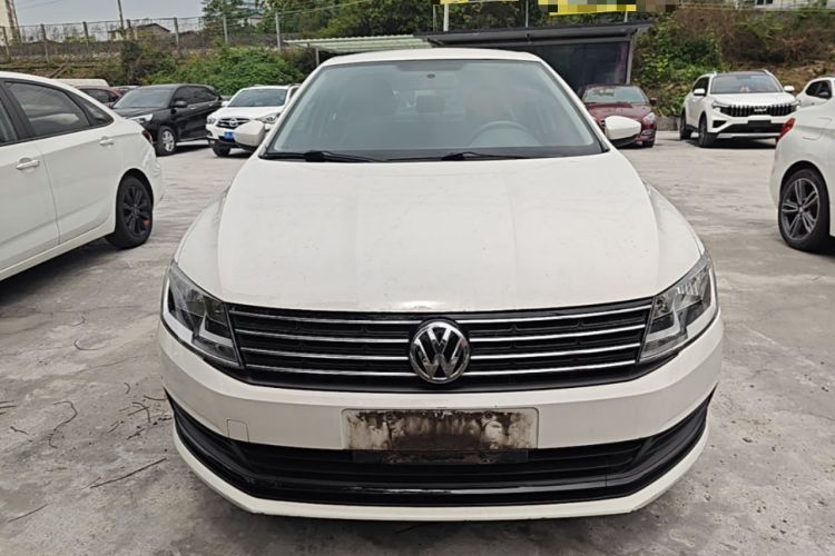 Used Volkswagen Lavida 2017 1.6L Automatic Fashion Edition Front