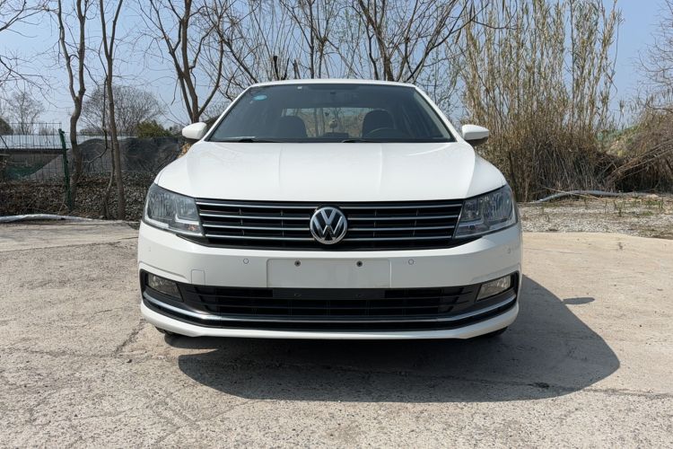Used Volkswagen Lavida 2017 1.6L Automatic Comfort Edition Front
