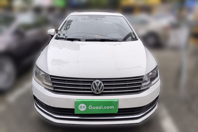 Used Volkswagen Lavida 2017 1.6L Automatic Comfort Edition Front