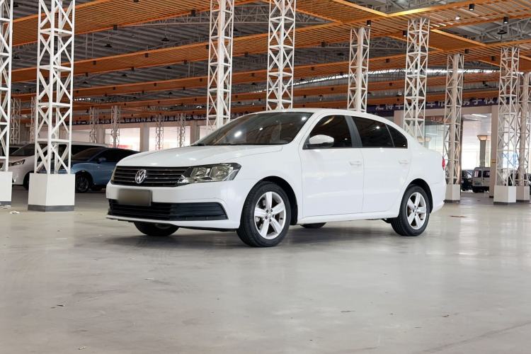 Used Volkswagen Lavida 2017 1.6L Automatic Fashion Edition Front Left 45 Deg