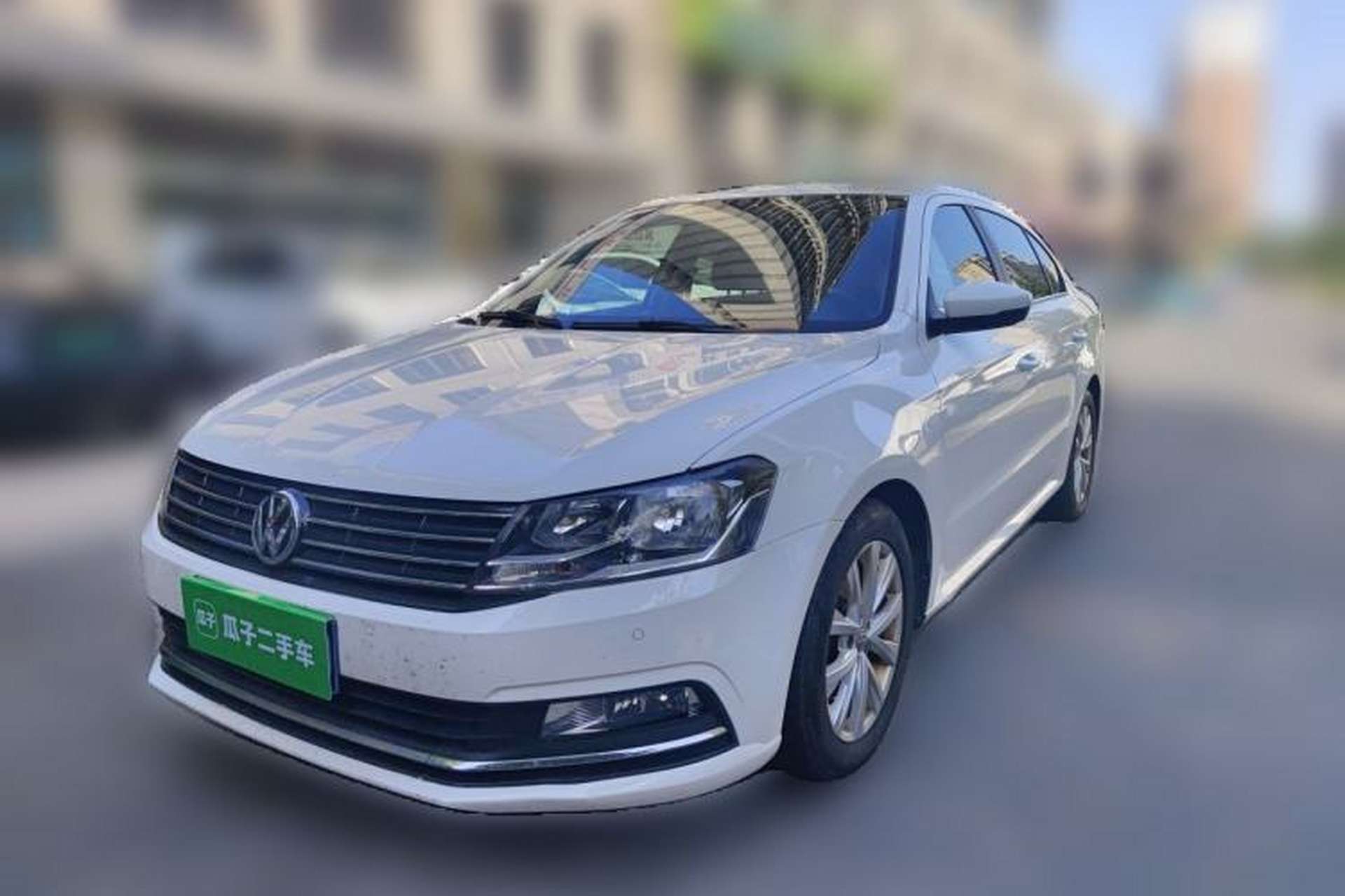 Used Volkswagen Lavida 2017 230TSI DSG Comfort Edition Front Left 45 Deg