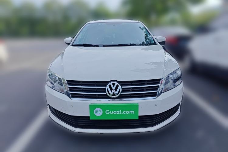 Used Volkswagen Lavida 2017 1.6L Automatic Fashion Edition Front