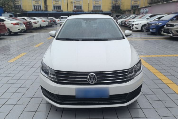 Used Volkswagen Lavida 2017 1.6L Automatic Fashion Edition Front