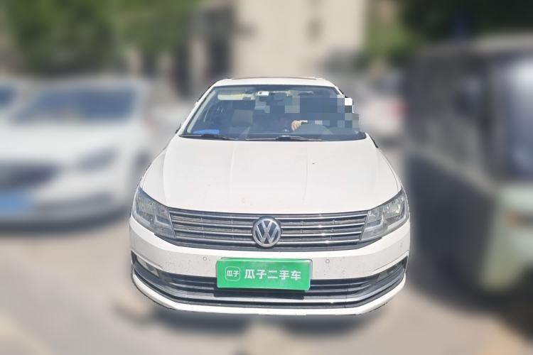 Used Volkswagen Lavida 2017 1.6L Manual Comfort Edition Front