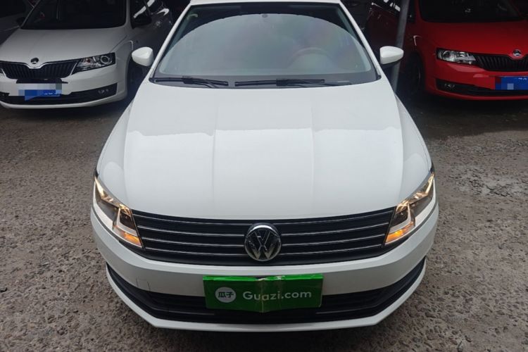 Used Volkswagen Lavida 2017 1.6L Manual Fashion Edition Front