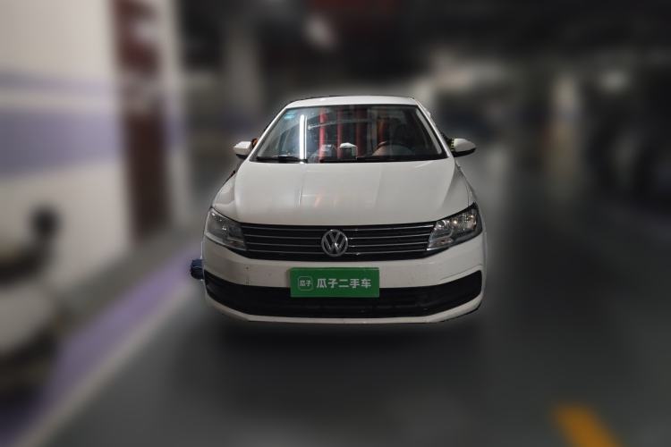 Used Volkswagen Lavida 2017 1.6L Manual Fashion Edition Front