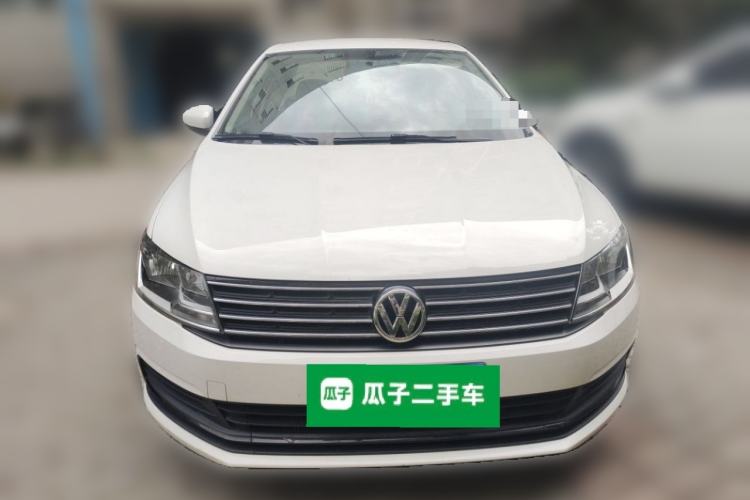 Used Volkswagen Lavida 2017 1.6L Manual Fashion Edition Front