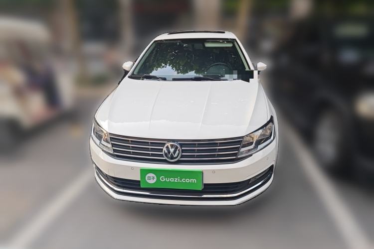 Used Volkswagen Lavida 2017 1.6L Automatic Comfort Edition Front